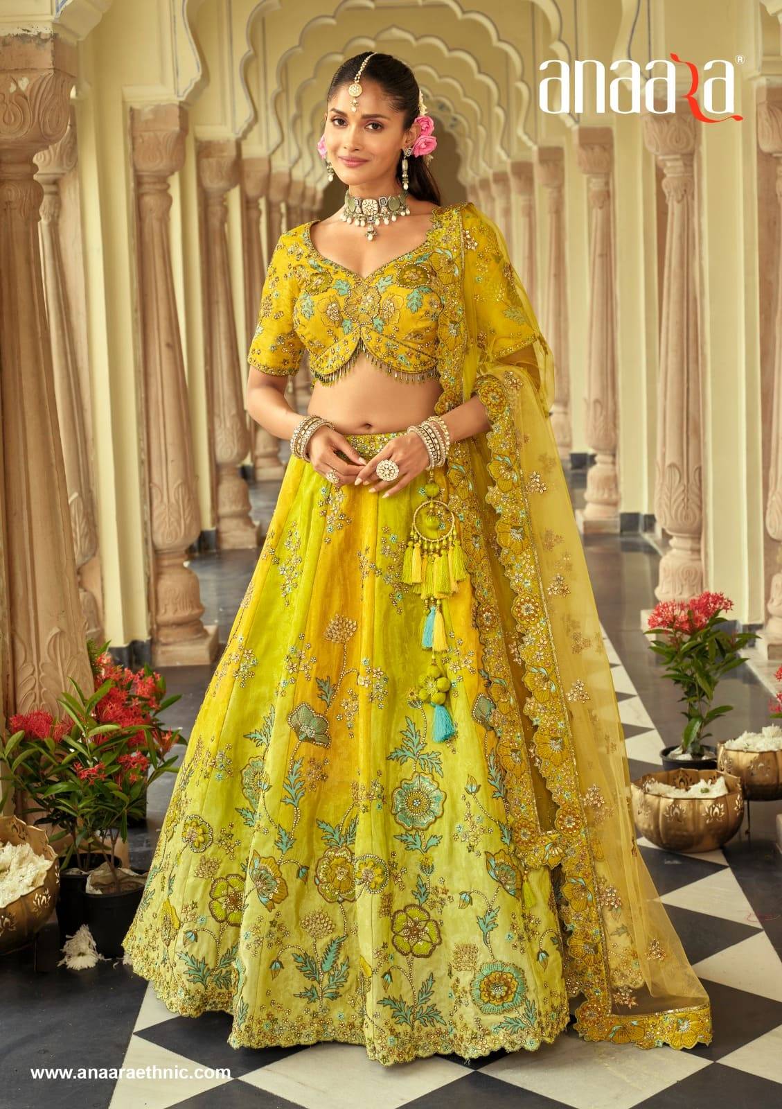 ANAARA READYMADE LEHENGA(E-31 TO E-40) By Tathastu Bridal Wear Collection Beautiful Stylish Colorful Fancy Party Wear & Occasional Wear Banarasi Silk Lehengas At Wholesale Price